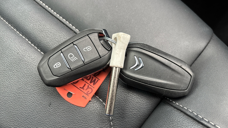 Citroen C4 100kW Shine Plus 50kWh 5dr Auto Electric Hatchback